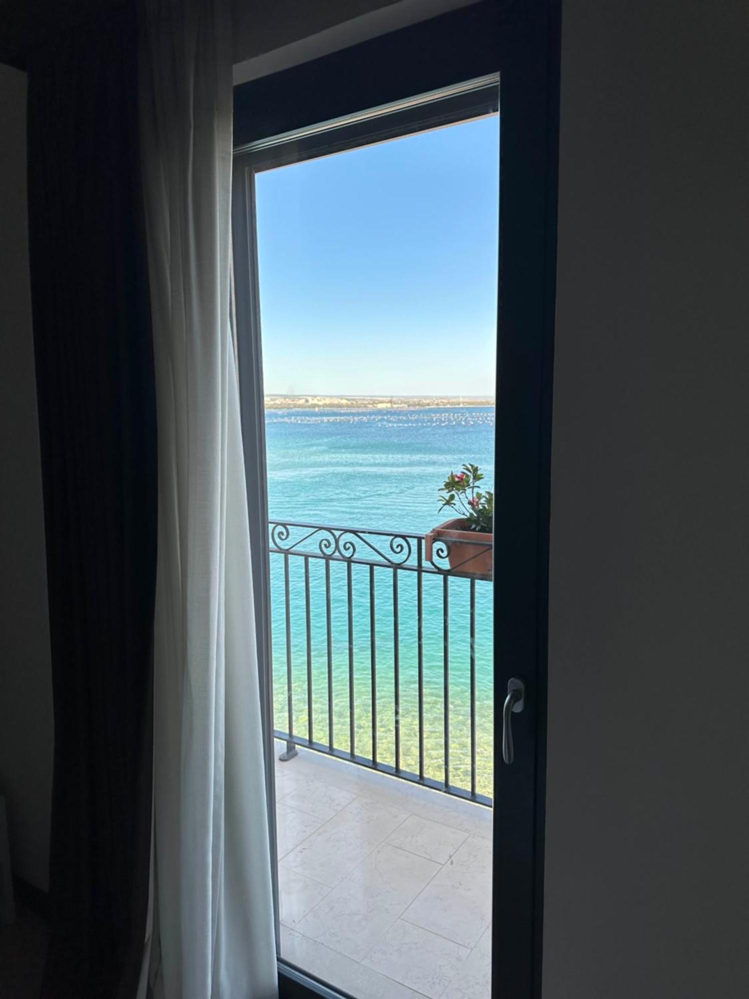 Albergo Del Sole Taranto Exterior photo