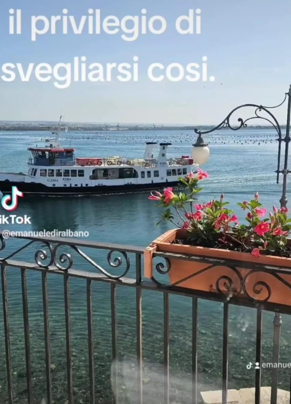 Albergo Del Sole Taranto Exterior photo