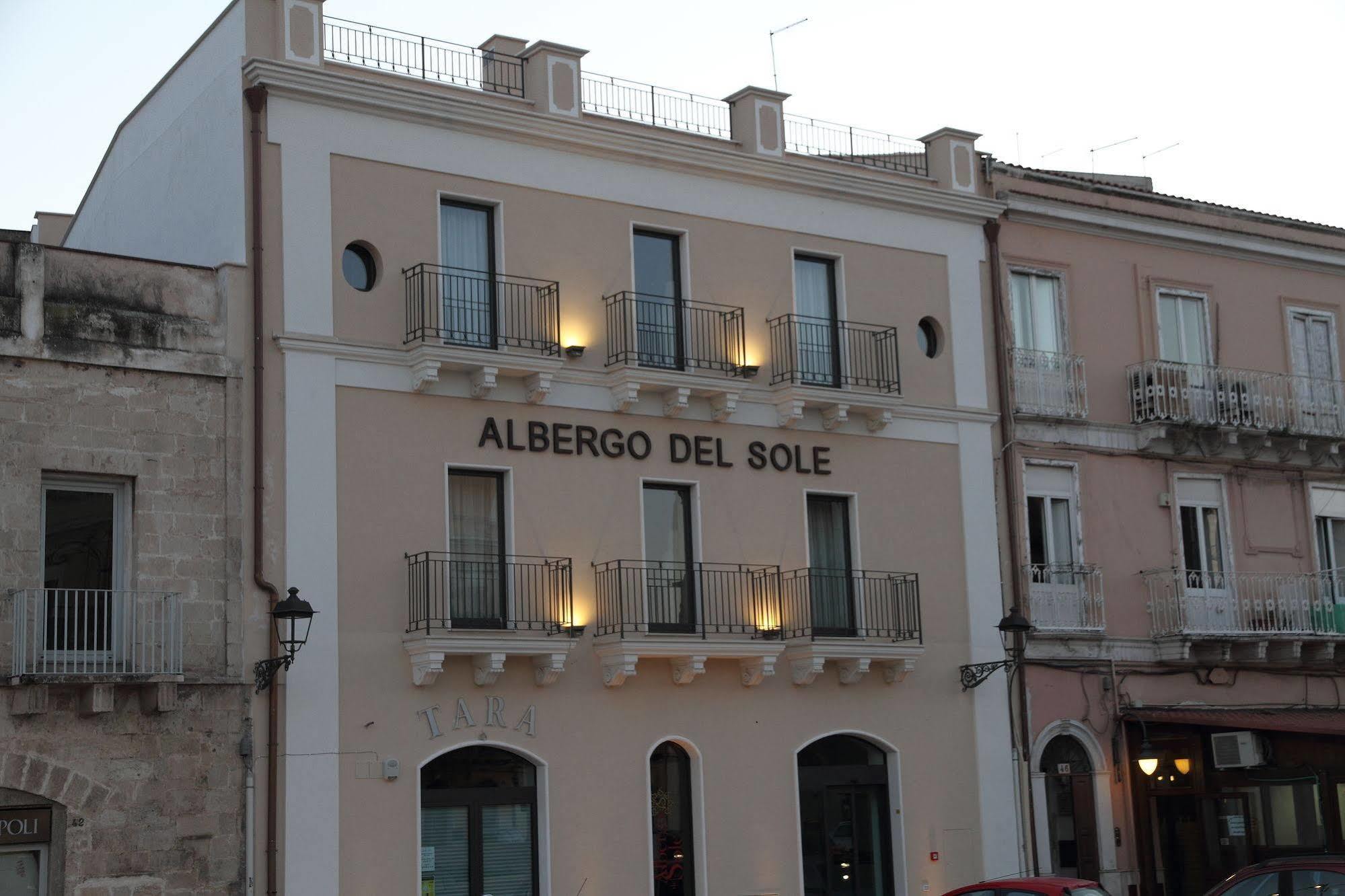 Albergo Del Sole Taranto Exterior photo