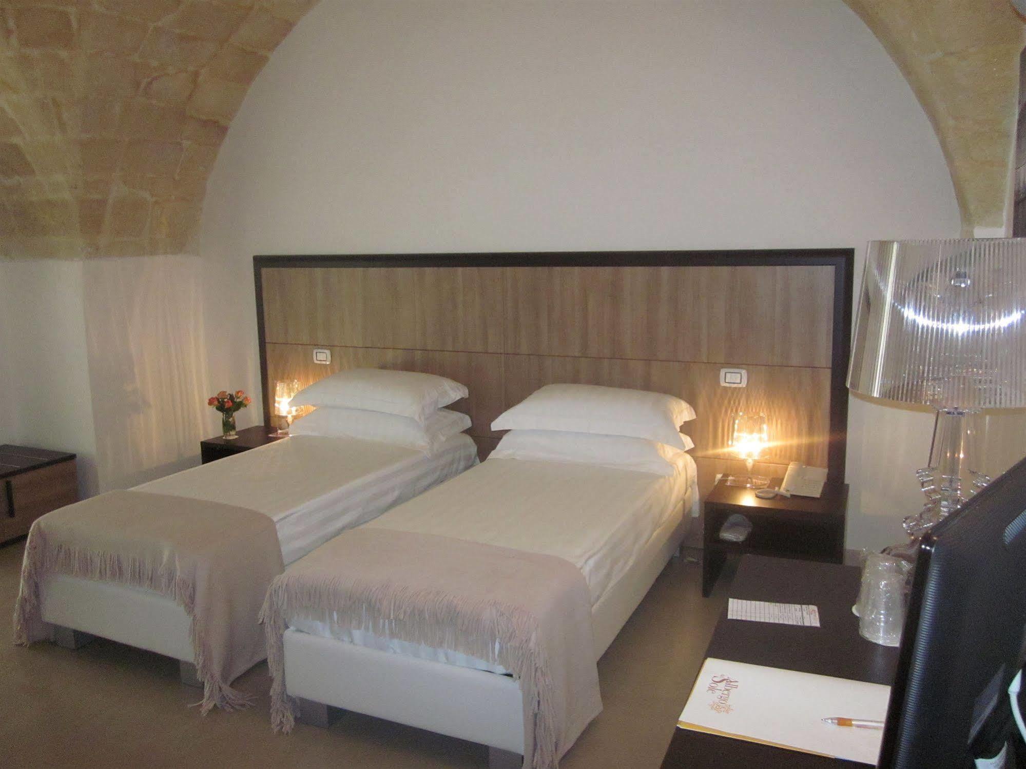 Albergo Del Sole Taranto Exterior photo